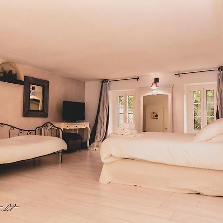 Le Moulin De Pommeuse Bed & Breakfast Екстериор снимка