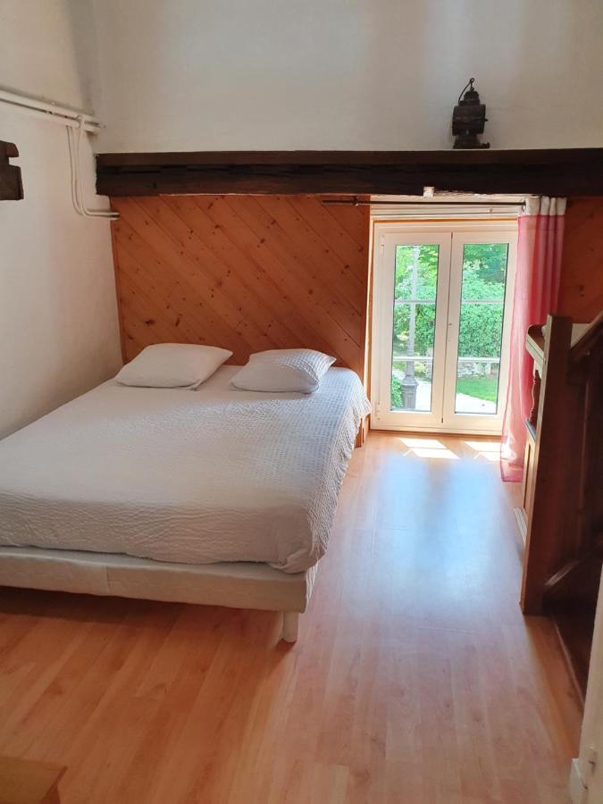 Le Moulin De Pommeuse Bed & Breakfast Екстериор снимка
