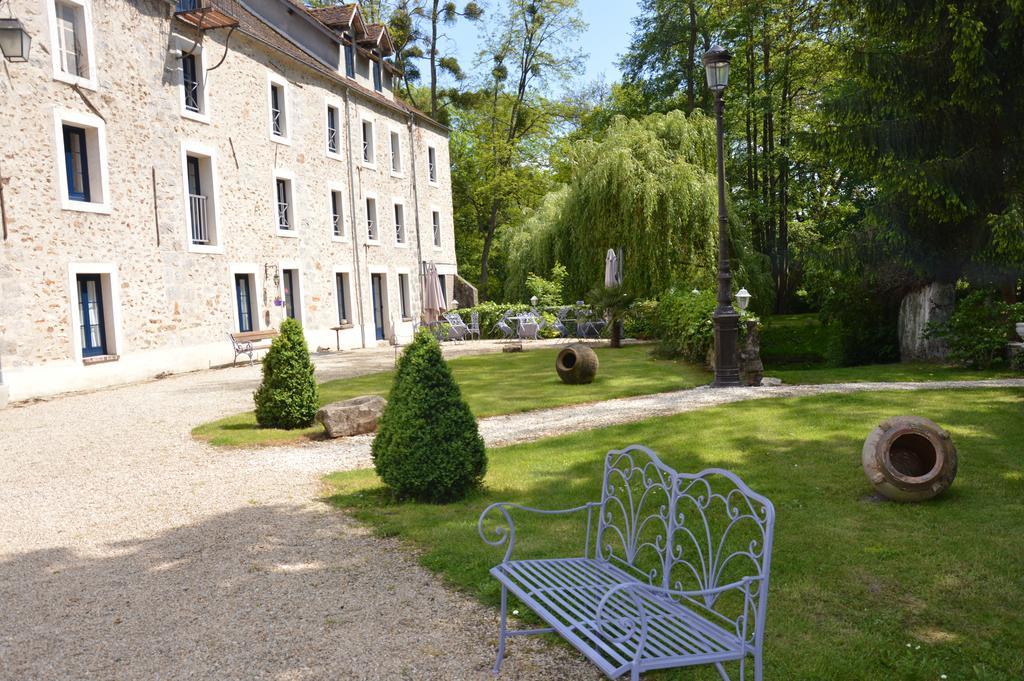 Le Moulin De Pommeuse Bed & Breakfast Екстериор снимка