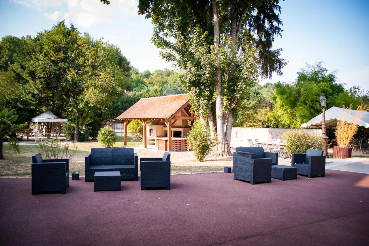 Le Moulin De Pommeuse Bed & Breakfast Екстериор снимка
