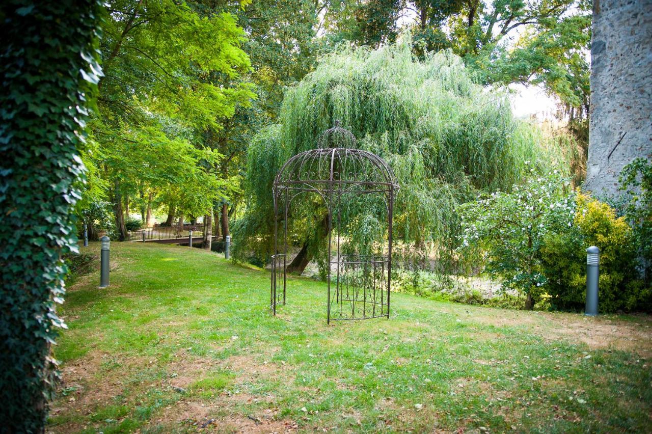 Le Moulin De Pommeuse Bed & Breakfast Екстериор снимка