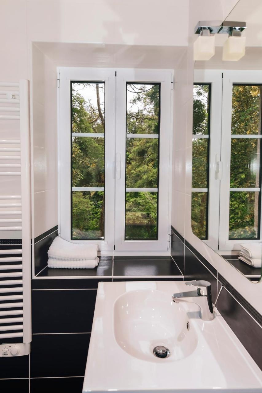 Le Moulin De Pommeuse Bed & Breakfast Екстериор снимка
